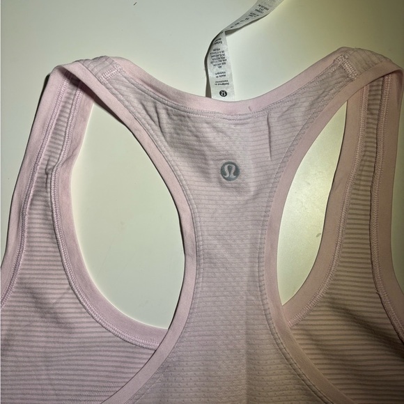 Baby pink lululemon racer back swiftly tech - Picture 3 of 3